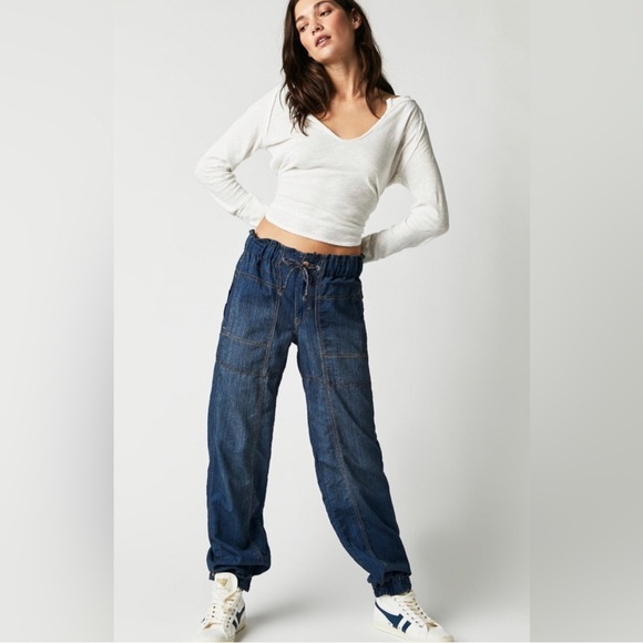 FREE PEOPLE MEDUIM ANGELO TIE WAIST JEANS LOW RISE SLOUCHY CARGO PULL-ON DENIM - Picture 8 of 8